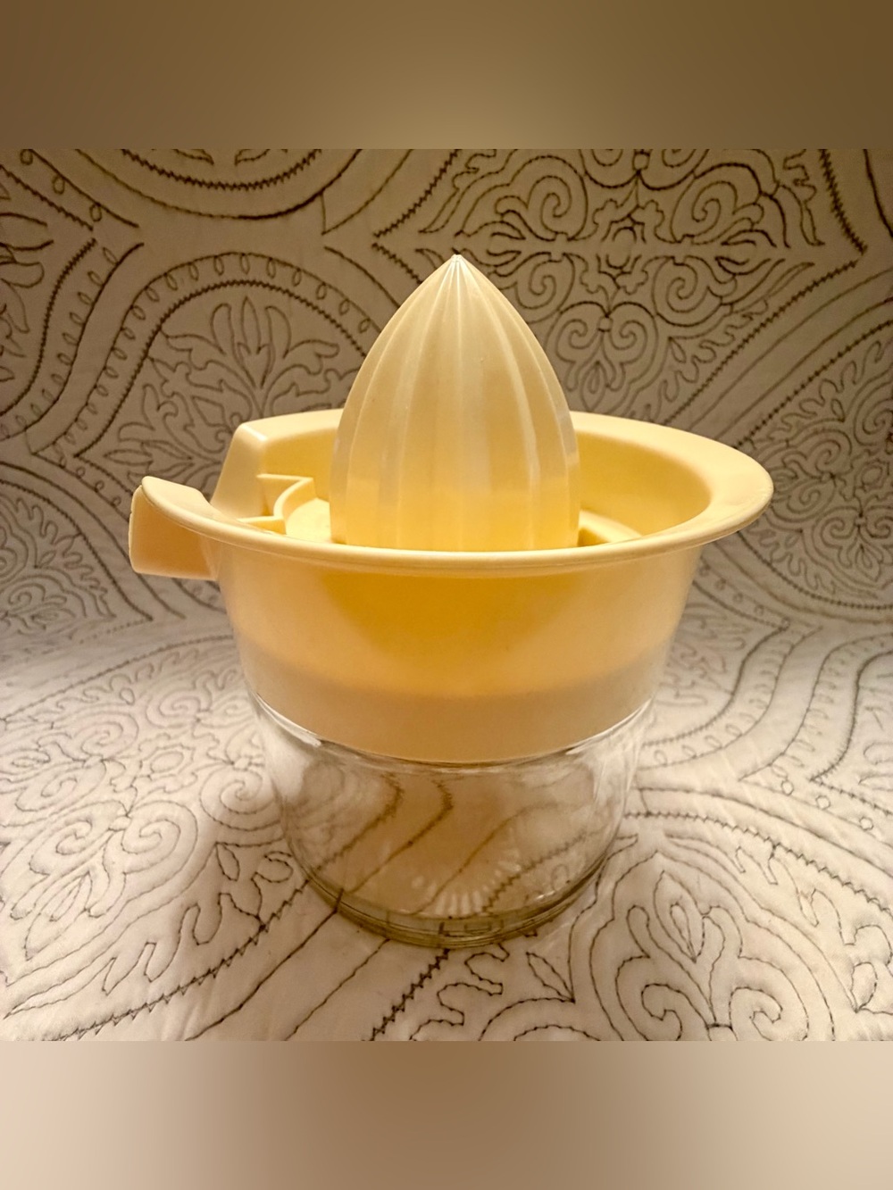 Vintage 1970s Gemco Citrus Juicer with Glass Base